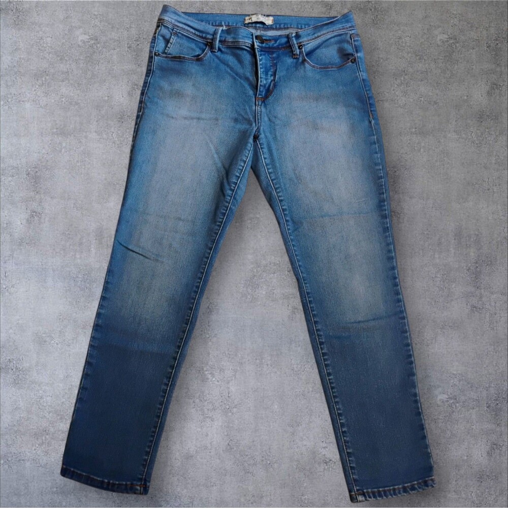 Free People Super Soft Stretch Skinny Jeans Women's Size W30 Mid-Rise Ankle Crop